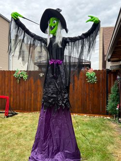 Bruja 🧙‍♀️ de 9 pies
