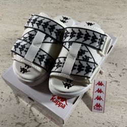 White & Black Kappa Slides