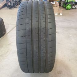 Michelin Pilot Sport 3 275 / 30 R 20
