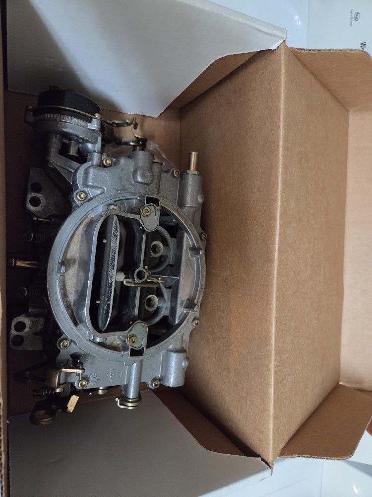 Eldebrock 650 CfM Carb In Good Condition