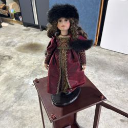 Collector’s Doll And Display Case 