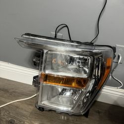 Ford F150 headlight LH