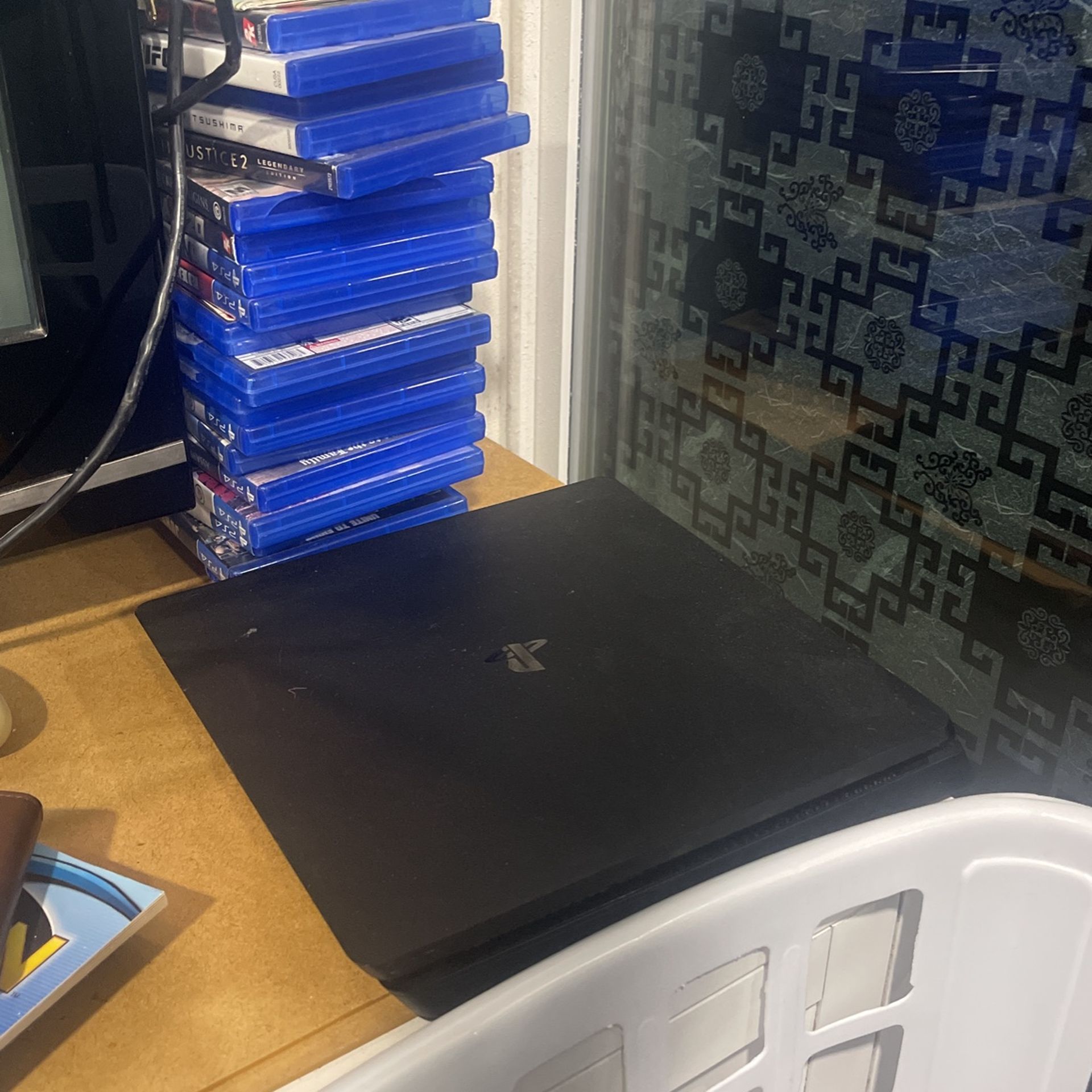 PS4 With games