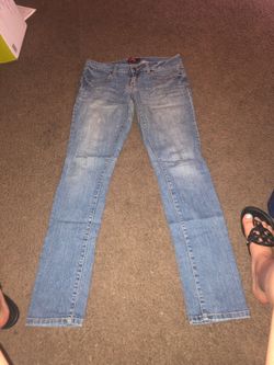 Used women’s forever 21 jeans size 26
