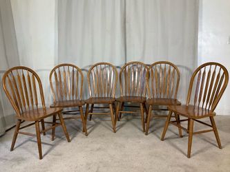Solid Oak Windsor Dining Chairs (6) / Sillas de Madera Solida