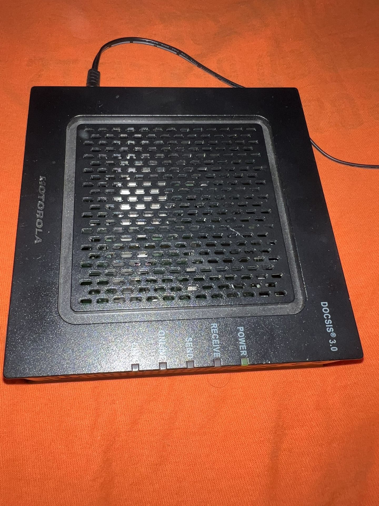 CABLE MODEM BY MOTOROLA