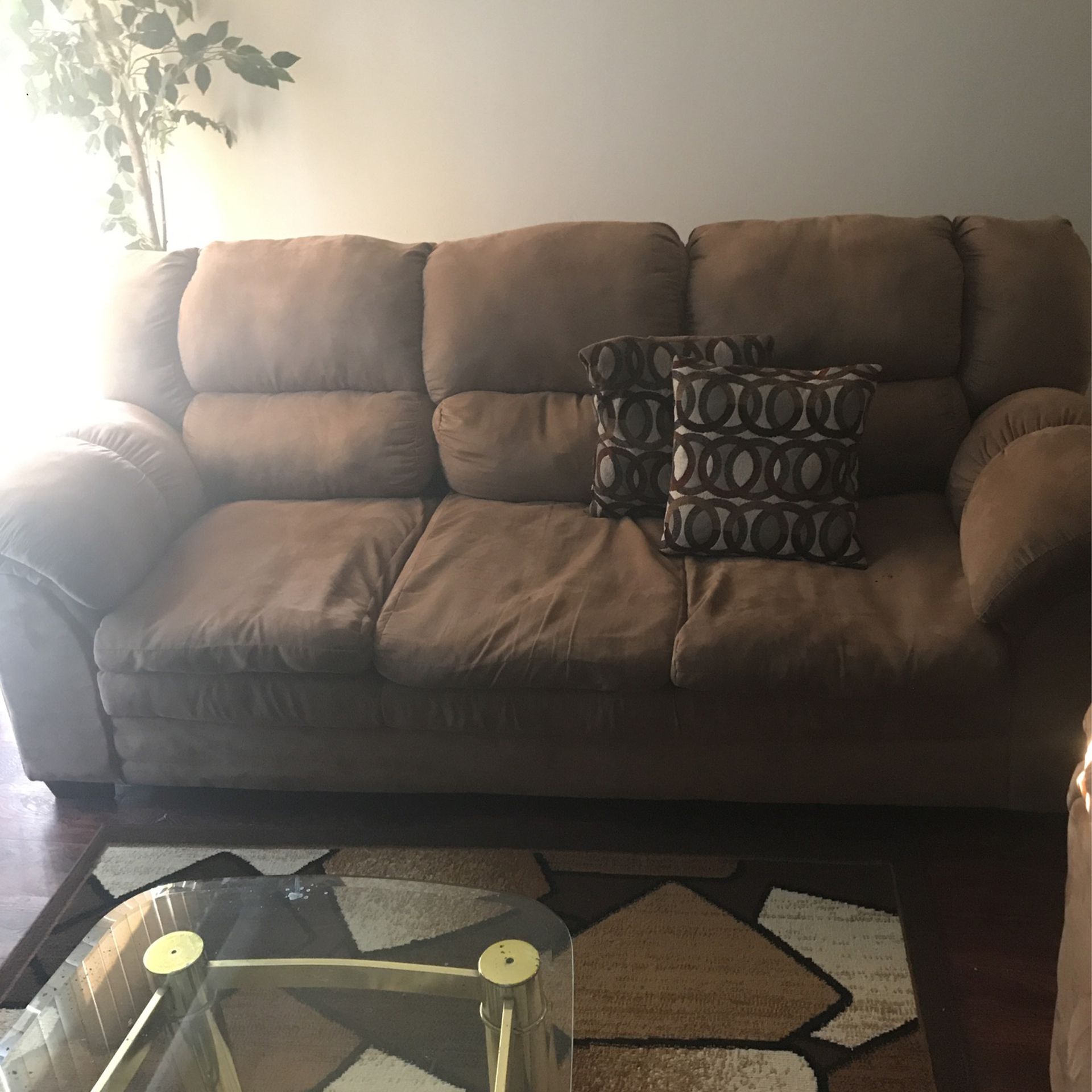 Living Room Furniture For Sale Mid Condition Coaches 