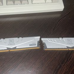 TEAMGROUP T-Force 16gb Ddr4 Ram