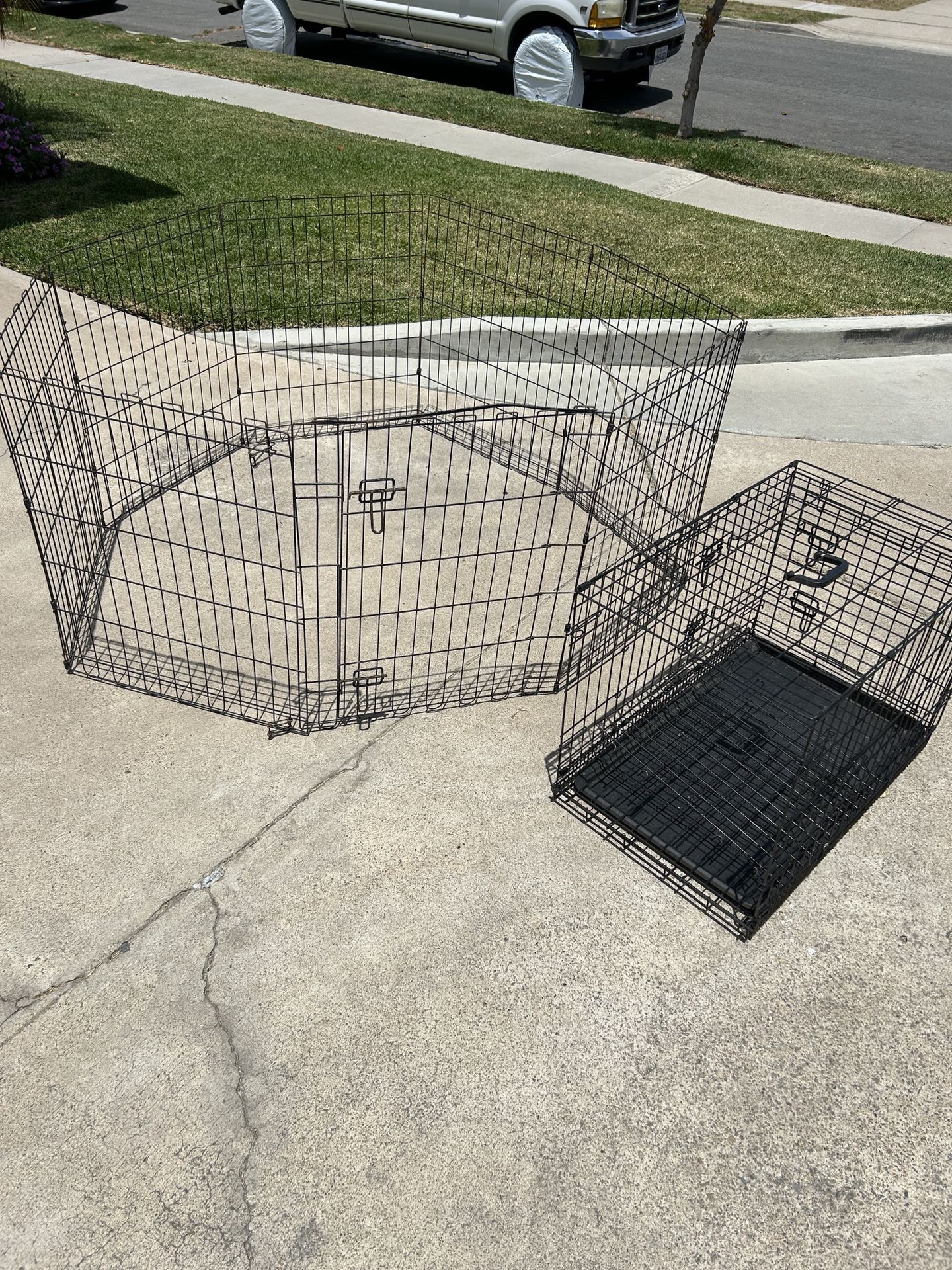 Dog Crate And Playpen Fence