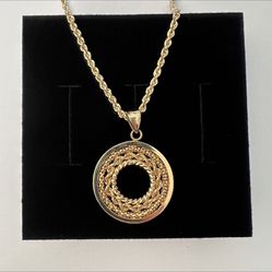 14k Gold Braided Rope Chain With Circle Pendant