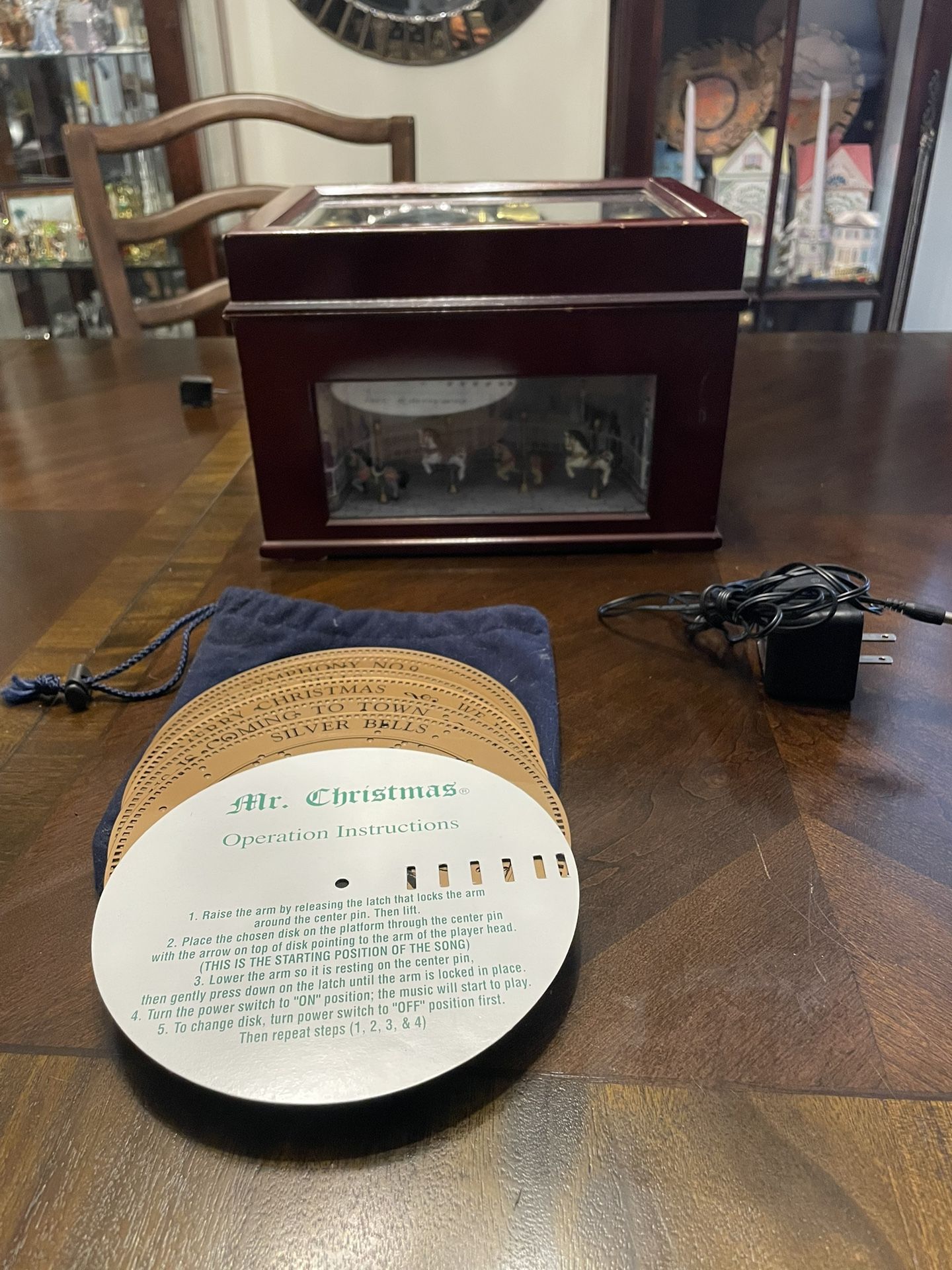 Old Fashion Christmas Music Box