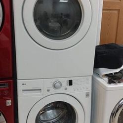 LG Washer And Gas Dryer Set For $680