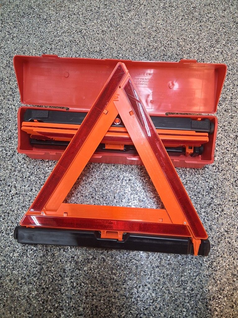 Emergency Triangle Kit