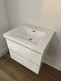 $270 🔥 bathroom Vanity in stock