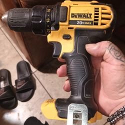 DeWalt Drill 
