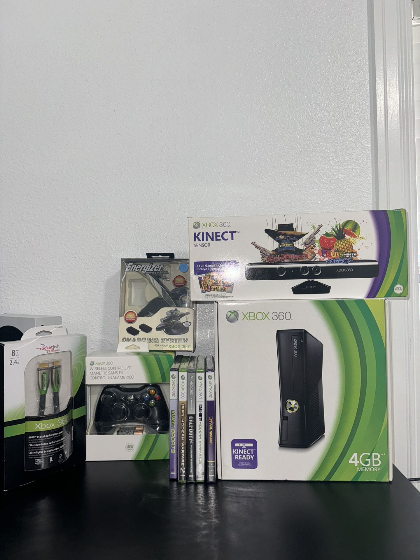Xbox 360 4GB SLIM SEALED BRAND NEW