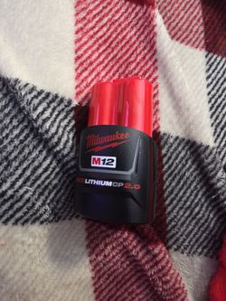 Milwaukee m12 battery 2ah