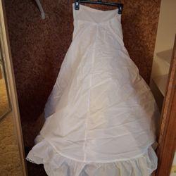 Fancy 2 Slips For Wedding Or Quincèanera  Like new!