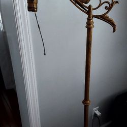 ANTIQUE REMBRANDT STAND LAMP R 9211