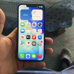 iPhone 13 Midnight Blue