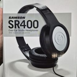 New In Box Headphones For Sale $5