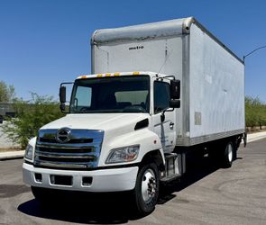 2015 Hino 268 24ft Box Truck with Lift Gate