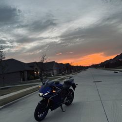 Yamaha R3