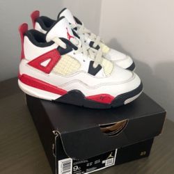 Jordan Retro 4 