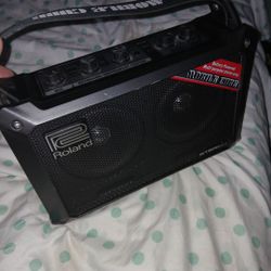Roland MOBILE CUBE AMP