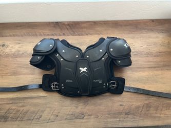 Xenith youth small shoulder pads