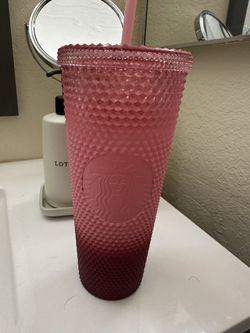 new pink sturbuck cup