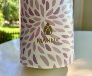 NEW Manna "Grey Burst" 20ozt Stainless Steel Insulated Water Bottle (CASH ONLY)