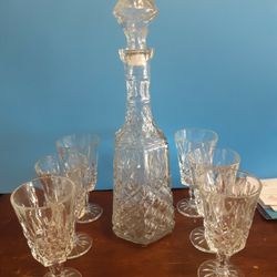 Crystal Decanter With Glasses
