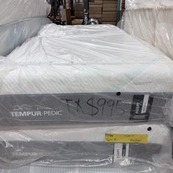 Sale ‼️ Split king mattress Tempurpedic adapt medium