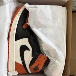 Air Jordan 1 Retro High OG "Shattered Backboard"