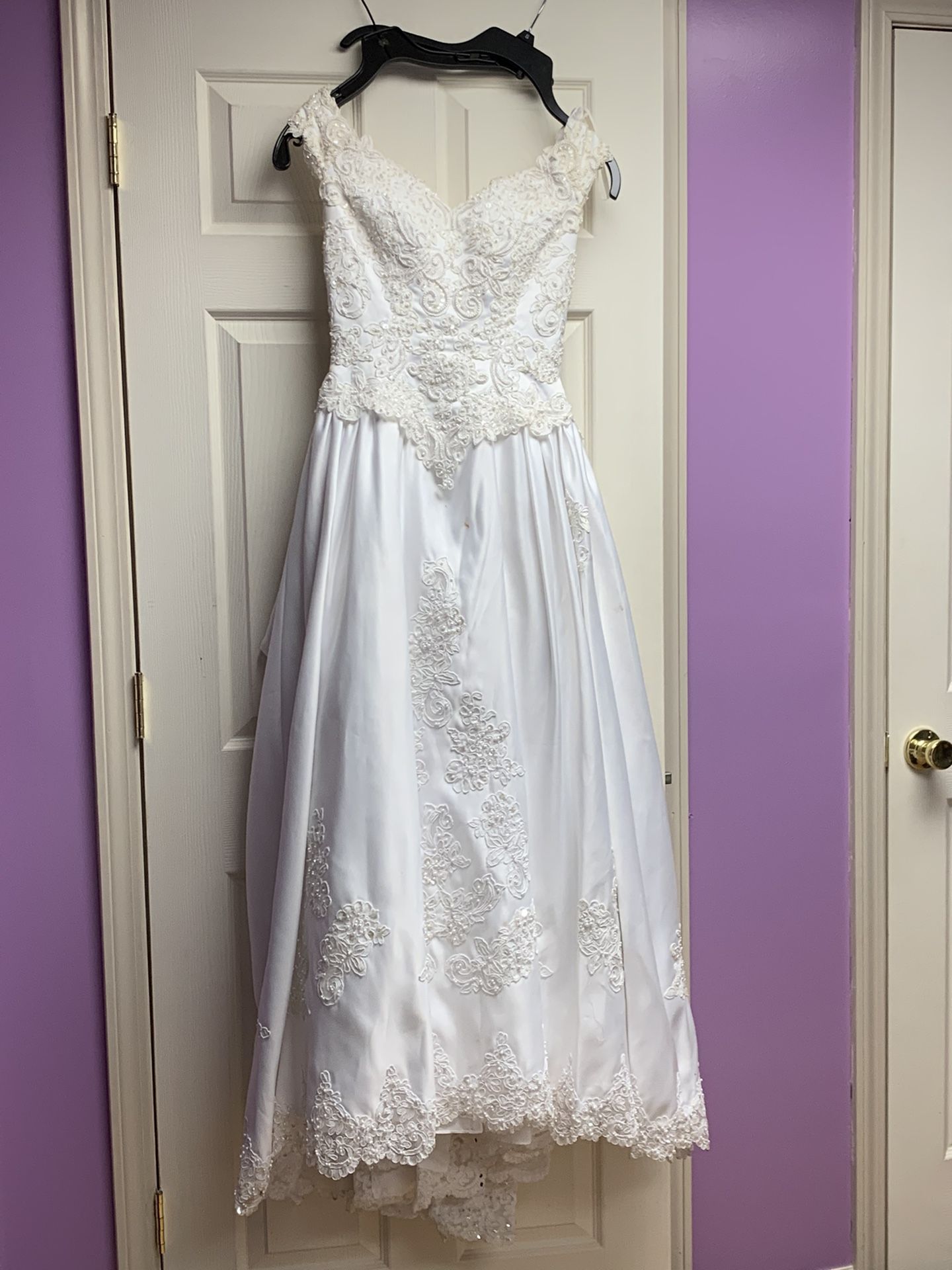 Wedding dress