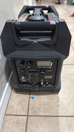 Portable Inverter Generator with CO Shutoff