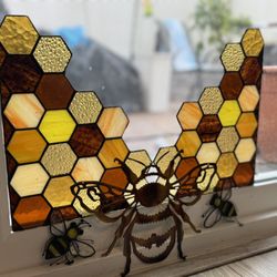 2 Large 11”X9” Honeycomb Stained Glass Corner Sun Catcher Corner Window Hanging Metal Bee Decor 🐝
