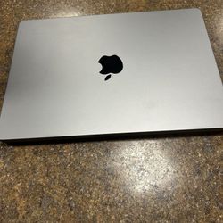 MacBook Pro M3 14 in