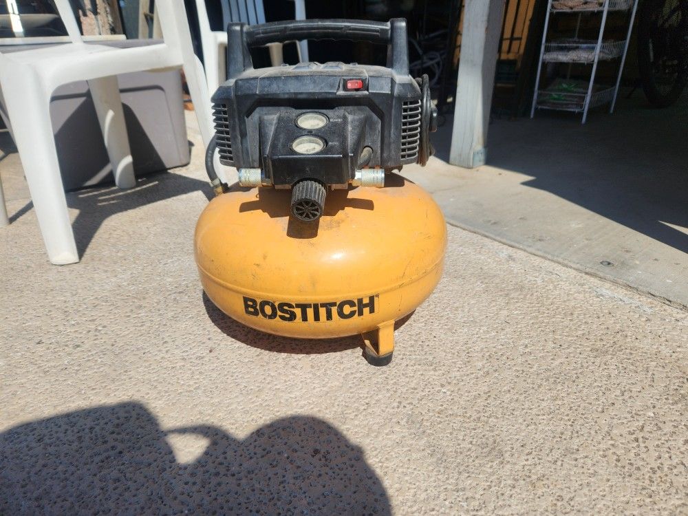 BOSTITCH PANCAKE AIR COMPRESSOR