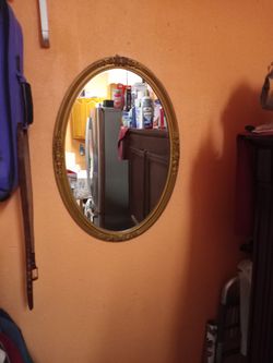 Beautiful Old Oval Mirror Gold Trim