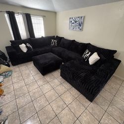 New In Box Texan Size Sectional Couch Need Gone Asap! $10down 