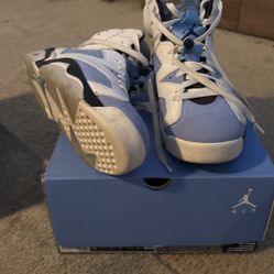 2 Pair Jordan 6 Retro Size 9.5