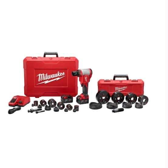Milwaukee Tool M18 FORCE LOGIC 10T Knockout Tool 1/2" - 4" Kit