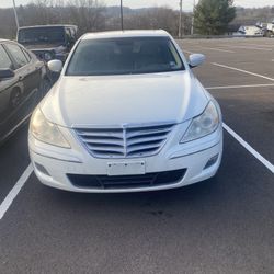 2010 Hyundai Genesis