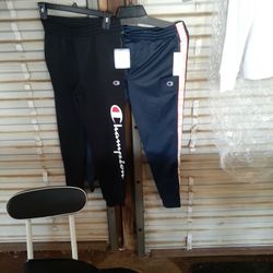 champion joggers pants