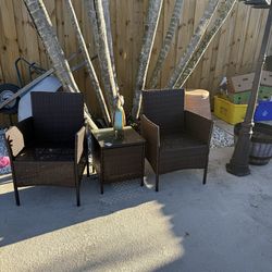 Out door sitting chairs and table