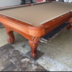 8ft Pool Table 
