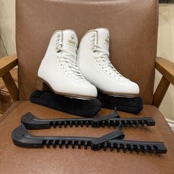 Jackson Ultima Mystique Women’s Figure Skates (Size 6)