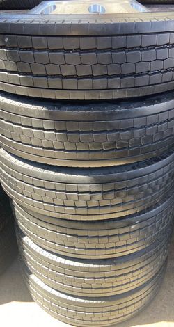 6 Rines Y Llantas Usadas Good Year 225/70/19.5 $1400